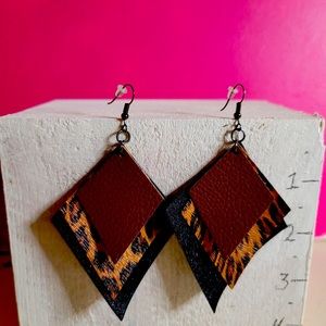 Hand-made earrings: Faux-leather pink and black fringe with leather animal print
